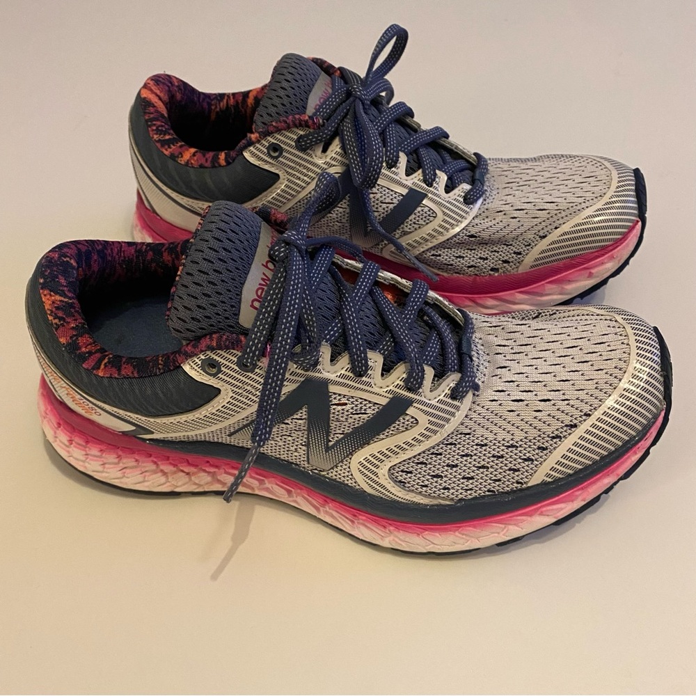 New Balance Sneakers Fresh Foam Size 7.5 Woman